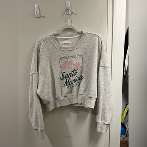 Abercrombie cropped sweatshirt